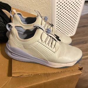 Cloves in good condition